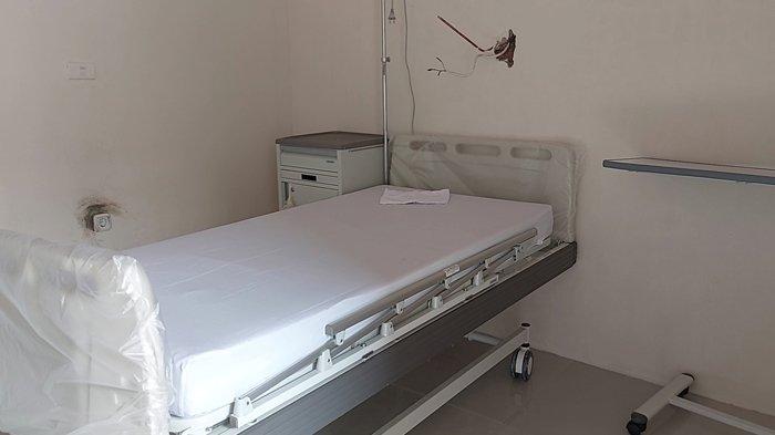 Ini satu ruangan dan tempat tidur baru dipersiapkan untuk atlet PORA yang memerlukan pelayanan kesehatan di Rumah Sakit Umum Daerah (RSUD) Tgk Abdullah Syafii Beureuenuen, Pidie, Kamis (1/12/2022).