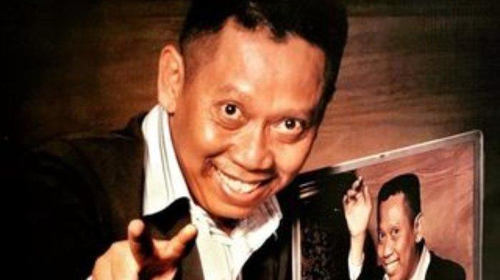 Komedia Tukul Arwana saat masih sehat. Kini kondisinya mulai membaik setelah alami pendarahan otak.