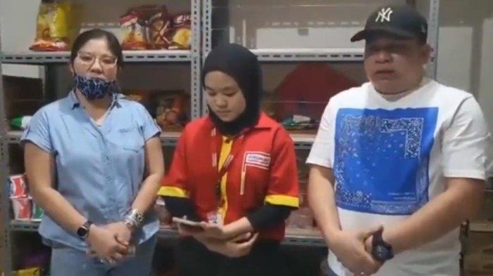 Viral karyawan Alfamart minta maaf pada pencuri cokelat yang naik Mercy
