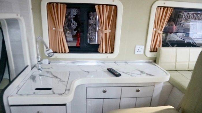 Bak hotel berbintang, fasilitas yang ada di dalam camper van/motorhome di Puri Ansell