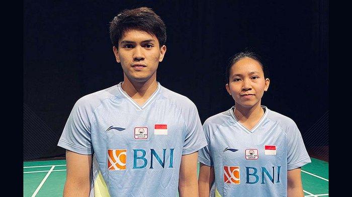 Pasangan ganda campuran Adnan Maulana/Mychelle Crhystine Bandaso gagal bertanding di Kejuaraan Dunia 2022 Tokyo. Rionny Mainaky memutuskan tidak memberangkatkan Mychelle Bandaso yang cedera