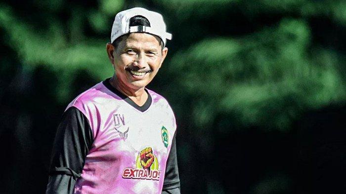 Djajang Nurdjaman pelatih Persikabo 1973