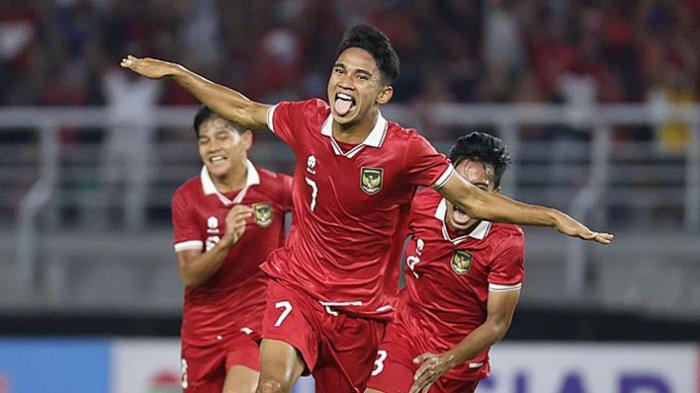 Marselino Ferdinan menciptakan gol pembuka buat timnas U-19 Indonesia ke gawang Vietnam pada menit ke-59