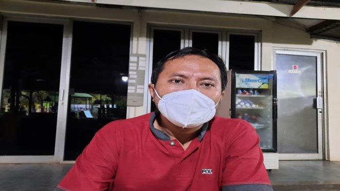 Rahmat, Staf Marketing Pondok Zidane, Bedahan, Sawangan, Kota Depok.
