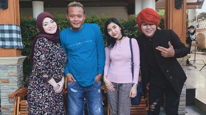 Potret Tika Mega Lestari istri Marcel Radhival alias Pesulap Merah bersama Sule dan Nathalie Holscher