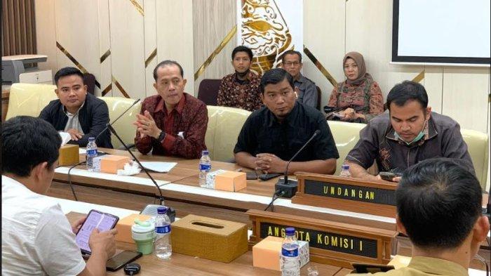 Anggota Komisi I DPRD Provinsi Jambi laksanakan studi banding ke DPRD Provinsi Jawa Barat, Senin (5/12/22).
