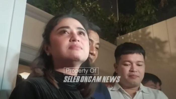 Dewi Perssik