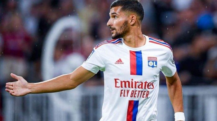 Pemain Olympic lyon, Houssem Aouar yang jadi incaran AS Roma