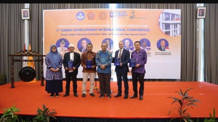 Konferensi internasional bertajuk ‘The 4th Green Development International Conference (The 4th GDIC) sukses digelar