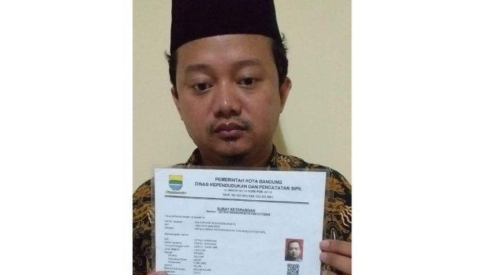 Herry Wirawan, guru pesantren di Bandung yang merudapaksa 12 santriwatinya hingga melahirkan 9 bayi.