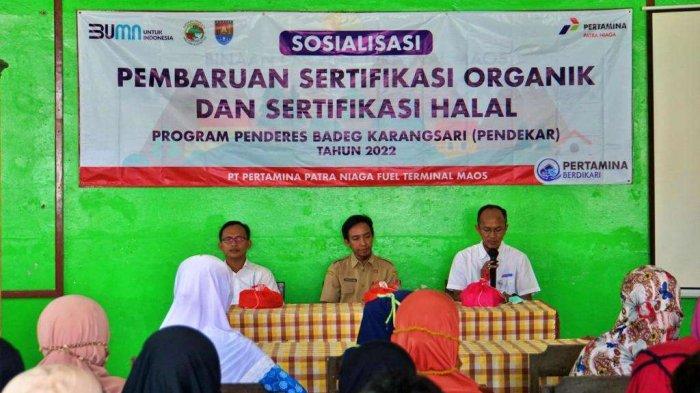 Pertamina mendorong sertifikasi organik dan sertifikasi halal kepada kelompok petani atau penderes dari Koperasi Nira Cahaya Sejahtera dan Kelompok Pendekar (Penderes Badeg Karangsari) melalui kegiatan sosialisasi sertifikasi pada Senin (19/9).