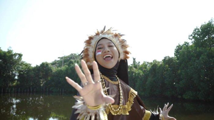 Monica Kezia Bunga Keinanti alias Bunga Bangsa mengeluarkan klip video berjudul Jelajah Nusantara, memainkan 6 lagu daerah dengan aransemen progressive metal berlokasi di Grand Maerakaca Pusat Rekreasi dan Promosi Pembangunan (PRPP) Jawa Tengah.