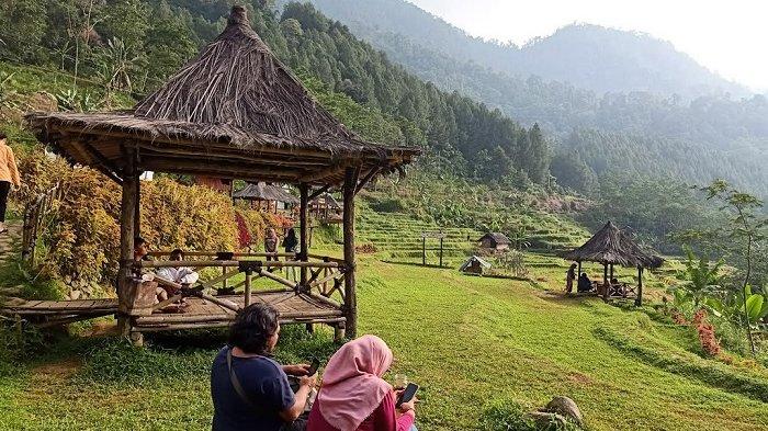 Suasana wisata Black Canyon, Kecamatan Petungkriyono, Kabupaten Pekalongan