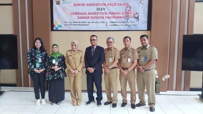 Bupati Pekalongan Fadia Arafiq saat menghadiri survei akreditasi di RSUD Kajen, Senin (24/10/2022).