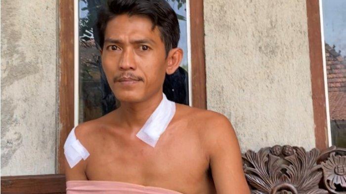 Marjani, korban pembacokan menjelaskan kronologi peristiwa penganiayaan di Mijen, Demak, ketika ditemui di rumahnya, Wonosari, Bonang, Demak, Rabu (13/10/2021).