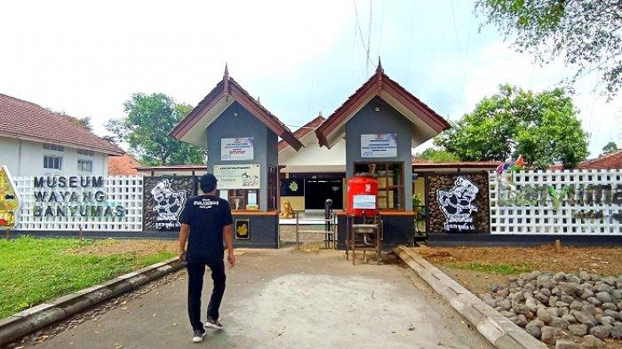 Museum Wayang Banyumas, koleksi berbagai macam wayang dan benda-benda kuno, Senin (11/7/2022).