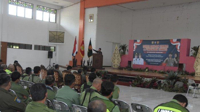 Kegiatan pelatihan peningkatan kapasitas anggota Satlinmas Wonosobo, Selasa (20/12/2022).
