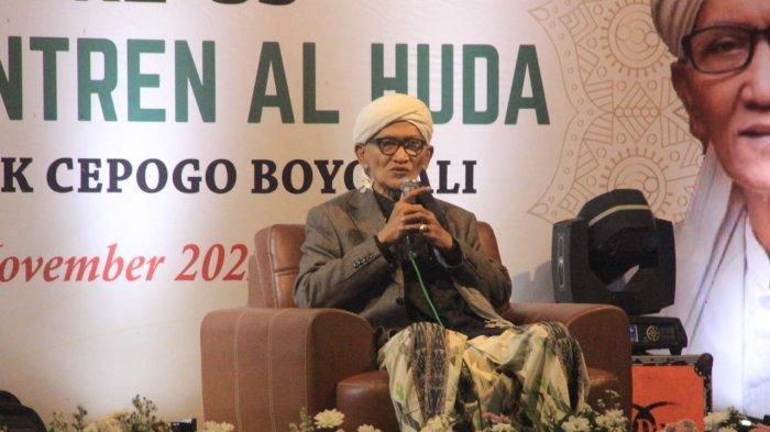 Rais Aam PBNU KH. Miftachul Akhyar saat berdakwah di depan peserta Harlah ke-59 di Pondok Pesantren Al Huda Dohlo Boyolali, Senin (14/11/2022).