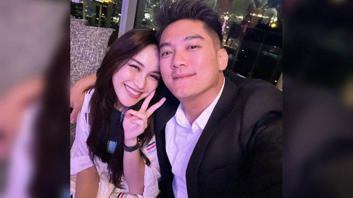 Ayu Ting Ting blak-blakan kisah awal pertemanan dengan Boy William hingga disebut sebagai ‘bestie dari nol’.