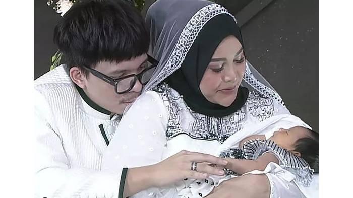 Acara aqiqah putri pertama Atta Halilintar dan Aurel Hermansyah, Ameena Hanna Nur Atta, Jumat (4/3/2022).