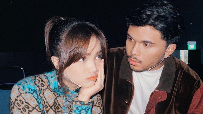 Thariq Halilintar dianggap terlalu bucin terhadap kekasihnya, Fujianti Utami alias Fuji.