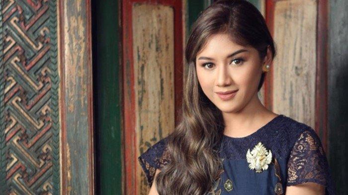 BIODATA Erina Gudono yang Bakal Dinikahi Kaesang Pangarep pada Desember 2022 mendatang