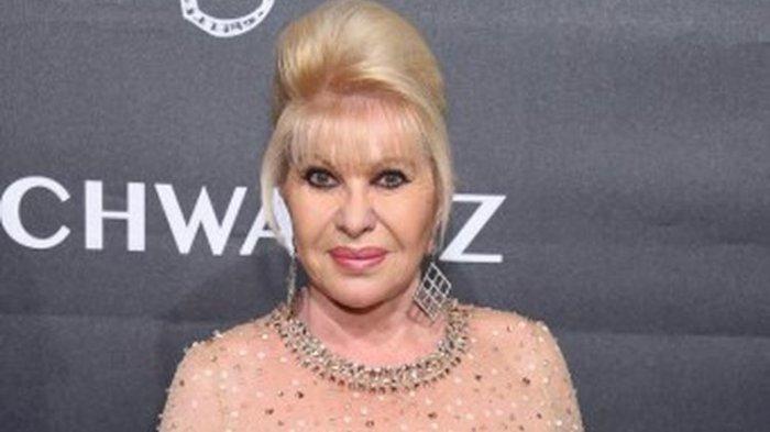 Ivana Trump menghadiri Angel Ball 2018 yang diselenggarakan oleh Gabrielle's Angel Foundation di Cipriani Wall Street pada 22 Oktober 2018 di New York City.