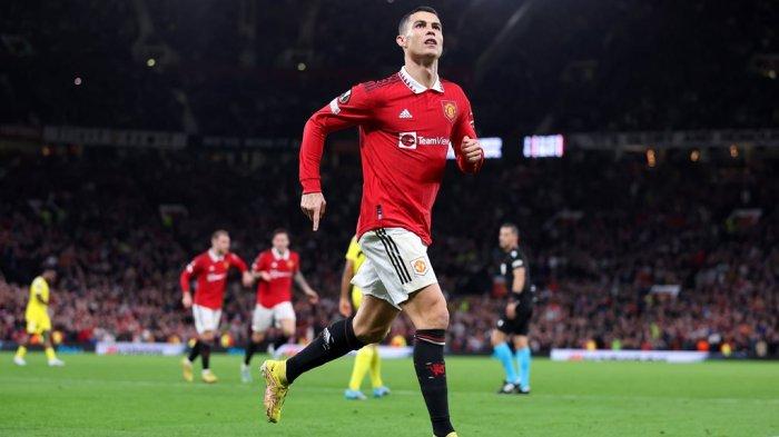 Selebrasi bintang Manchester United, Cristiano Ronaldo usai mencetak gol ke gawang Sheriff Tiraspol pada lanjutan Grup E Liga Europa 2022/23 di Old Trafford, Jumat (28/10/2022) dini hari WIB.