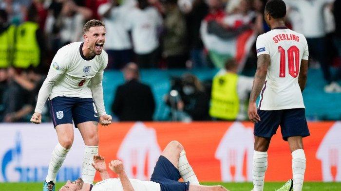 Jordan Henderson (kiri) saat tampil untuk Inggris di ajang Euro 2020 lalu.