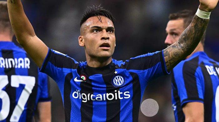 Selebrasi Lautaro Martinez ketika mencetak gol untuk Inter Milan.