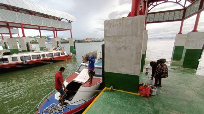Aktivitas keberangkatan siang speedboat reguler di Pelabuhan Tengkayu 1 Tarakan, Kalimantan Utara.