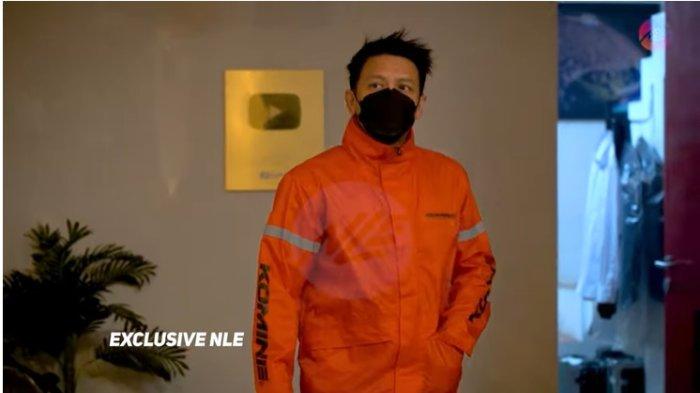 Ariel Noah dilanda flu berat jelang konser satu dekade 17 September 2022 mendatang. (Tangkapan Layar YouTube New Live Entertainment )