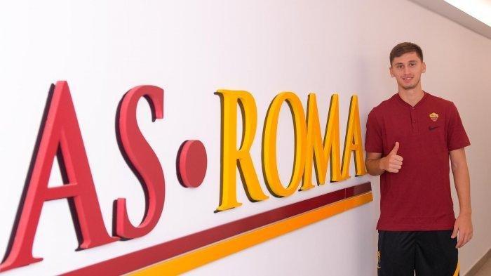 Bek Marash Kumbulla membuat Jose Mourinho kembali pusing jelang laga Udinese vs AS Roma malam ini.