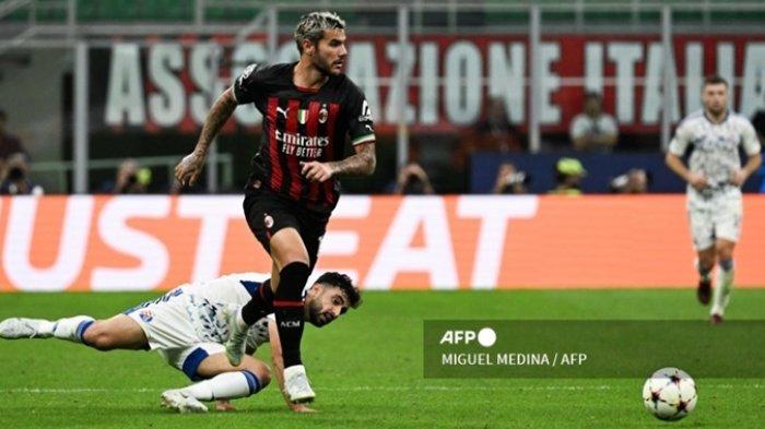 Bek Kiri AC Milan, Theo Hernandez. Pemain asal Prancis itu dikabarkan tak akan bisa memperkuat Rossoneri saat berhadapan dengan Chelsea dan Juventus, akibat cedera otot.