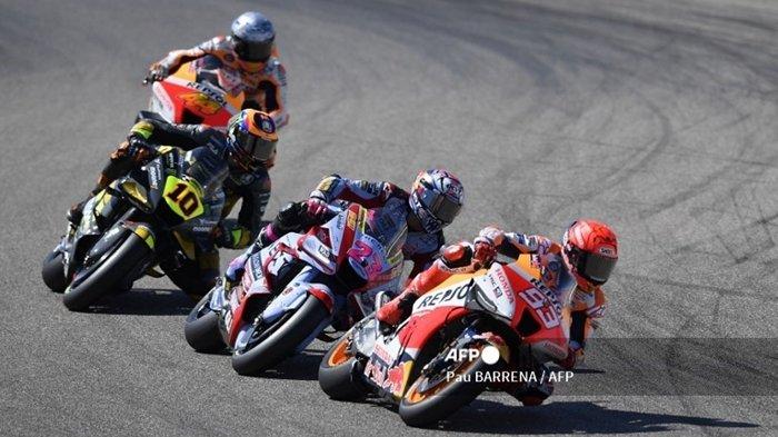 Jadwal MotoGP Aragon 2022 dan Jam Tayang Trans7 hari ini. Marc Marquez (depan) berpotensi membuat kejutan.