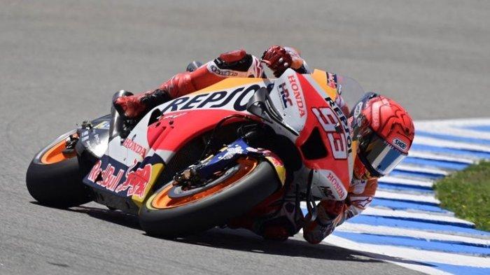 Marc Marquez saat berlaga pada MotoGP Spanyol 2022. (Photo by JAVIER SORIANO / AFP)