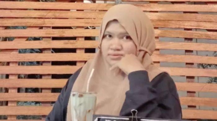 Intan Lembata atau Intan Sriastuti yang kini tengah populer lewat kontennya 'Rehan Viral'