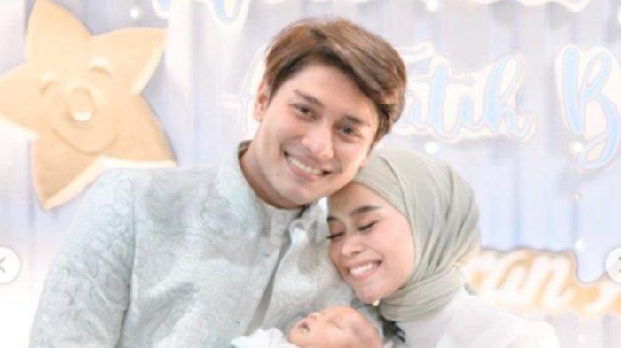 Rizky Billar meradang usai cibiran yang diterima Lesti Kejora. Sebut banyak orang sok pintar hingga jadikan sebagai penggugur dosa.