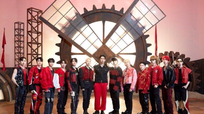 SEVENTEEN comeback dengan lagu baru berjudul Hot. Simak lirik hangul, romanization dan terjemahan bahaha Indonesia.