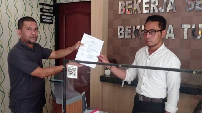 Koalisi Advokat Peduli Lombok Utara saat menyerahkan laporan ke DitReskrimsus Polda NTB pada Senin (19/9/2022) kemarin.