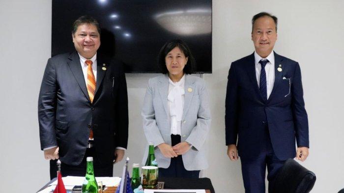 Di sela-sela pertemuan tersebut, Menko Airlangga juga mengadakan pertemuan bilateral dengan U.S Trade Representative, Ambassador Katherine Tai, perwakolan Pemerintah AS.