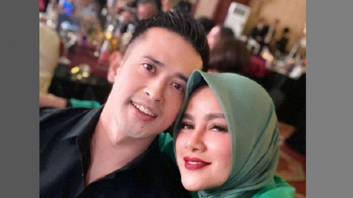 Rumah tangga Olla Ramlan dan Aufar Hutapea terancam bubar setelah Olla menggugat cerai sang suami.