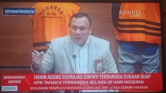 Komisi Pemberantasan Korupsi (KPK) melakukan konferensi pers di Gedung Merah Putih KPK, Jumat (23/9/2022) pukul 03.50 WIB dini hari.