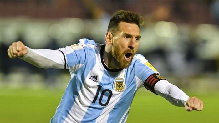 Striker Argentina Lionel Messi