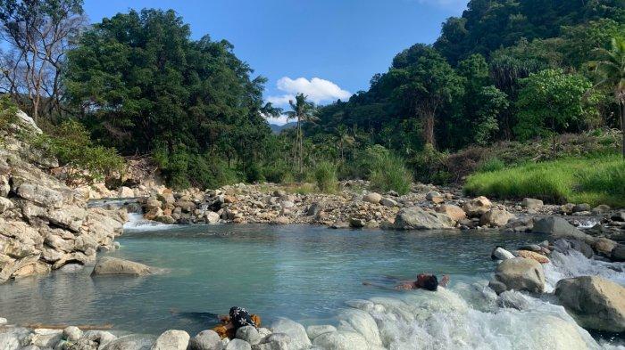 Sungai Dua Rasa di Negeri Gugung, Kecamatan Sibolangit, Deliserdang.