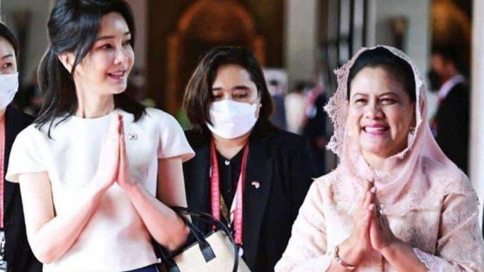 Ibu Negara Iriana Jokowi bersama Ibu Negara Korea Kim Keon-hee