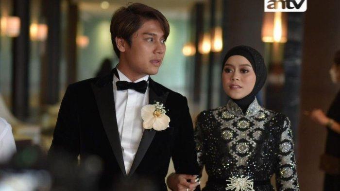 Leslar Pakai Baju Rancangan Ivan Gunawan. Lesti Kejora Minta Rizky Billar Introspeksi Diri, Ada Apa?