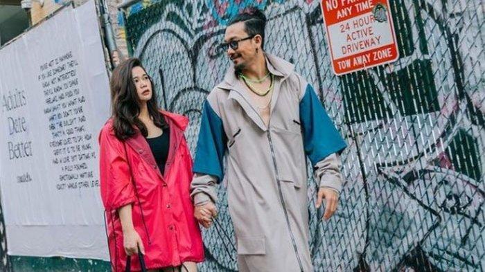 Denny Sumargo dan Olivia Allan Sedang berada di New York.