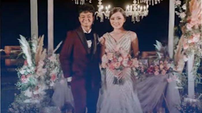 Reza Arap dan Wendy Walters.