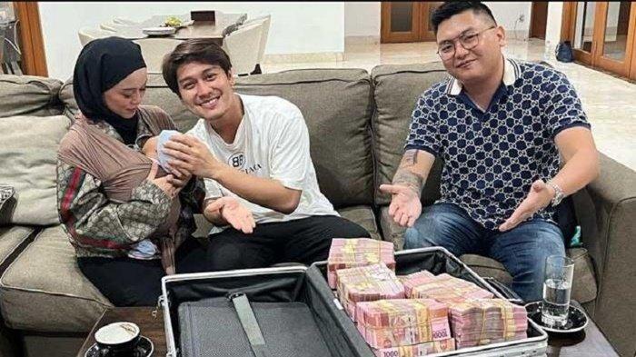 Rizky Billar dan Lesti Kejora terima uang Rp1 miliar dari Steven Richard